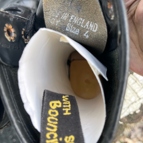 Vintage Dr. Martens Docs Boots Made In England Combat shoes MIE 1460 Uk 4 US 6 - Picture 11 of 13